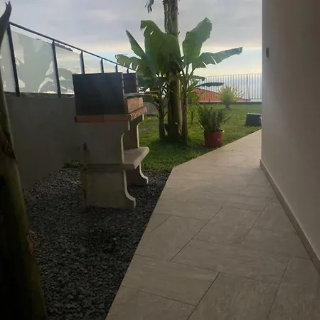 Palheiros Arco da Calheta (Madeira)