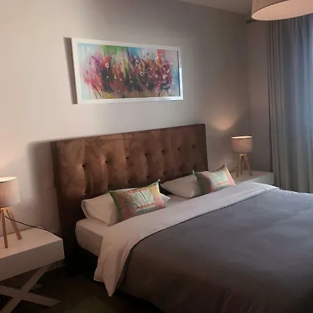 Palheiros * Arco da Calheta (Madeira)