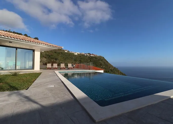 Palheiros Arco da Calheta (Madeira)