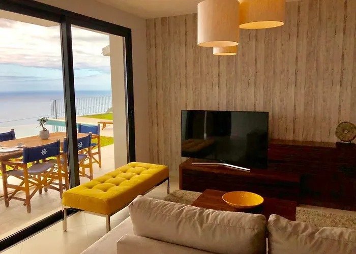 Palheiros Hébergement de vacances Arco da Calheta (Madeira)